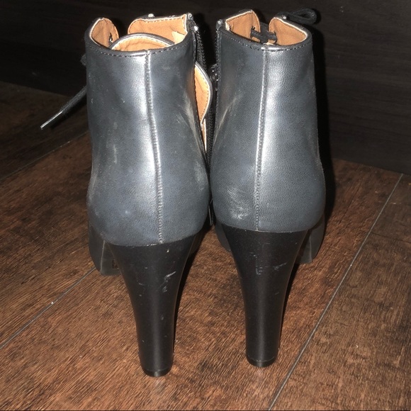 Dark gray laced heel boots - Picture 3 of 4